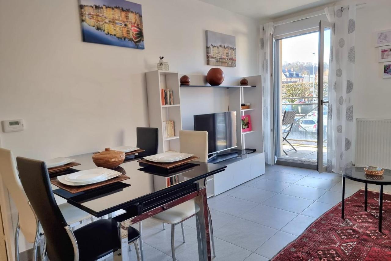Chez Lou Et Dan 4P Apartment With Balcony Elevator And Secure Parking Honfleur Extérieur photo