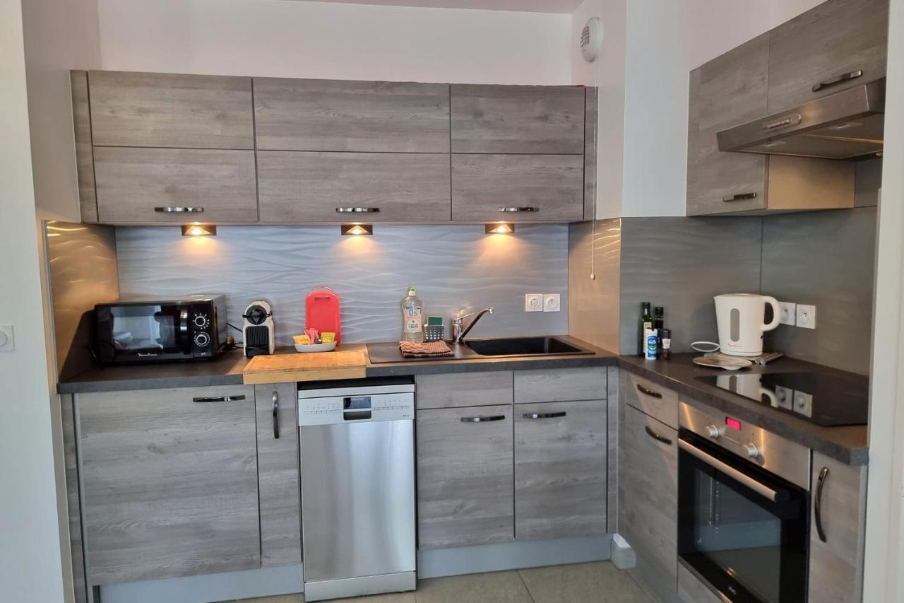 Chez Lou Et Dan 4P Apartment With Balcony Elevator And Secure Parking Honfleur Extérieur photo